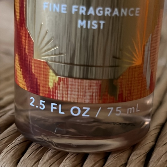 Bath and Body Works Bar Soap and Spray Mist - Calypso Clementine Scent-NWT - Picture 4 of 5